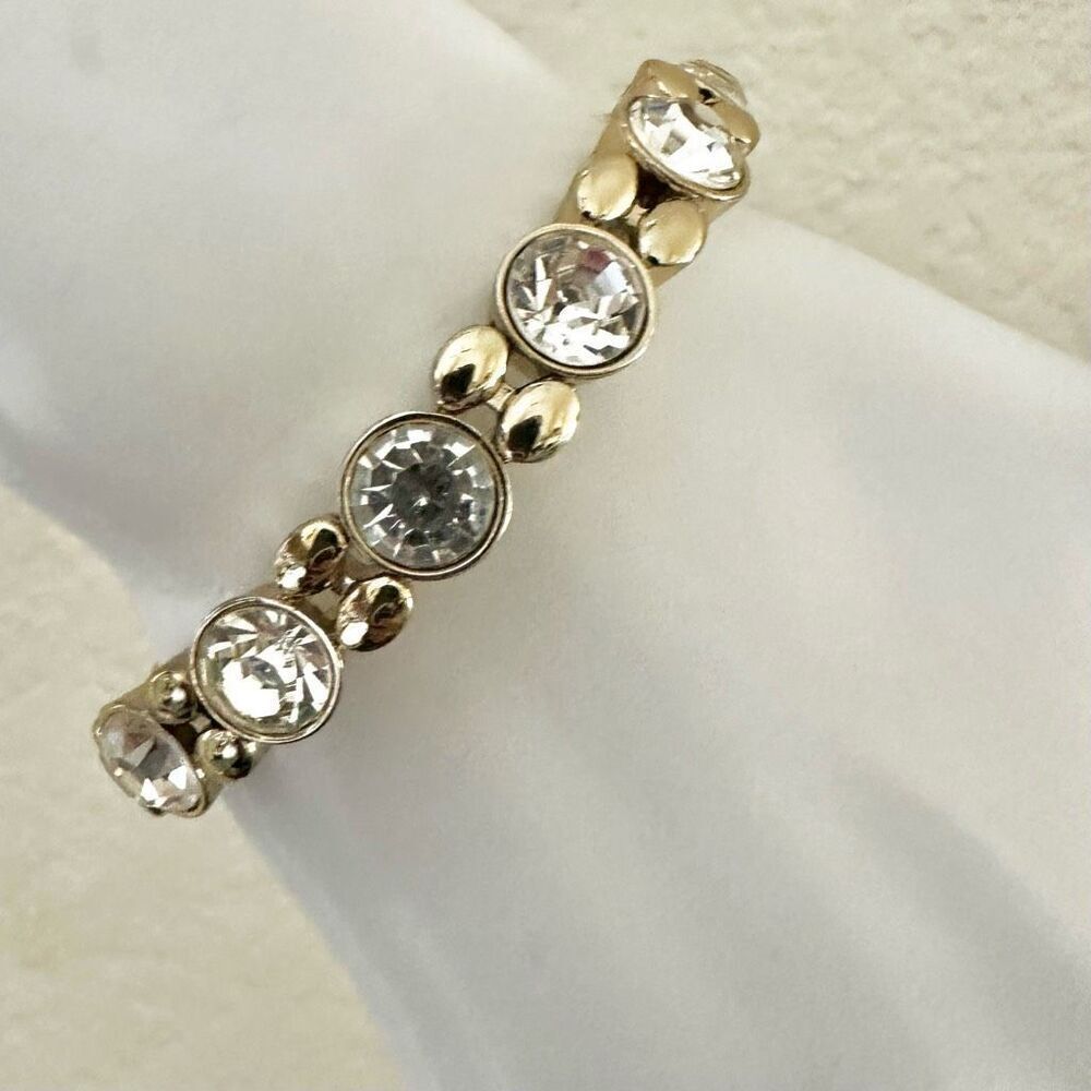 Gold tone rhinestone stretchy bracelet